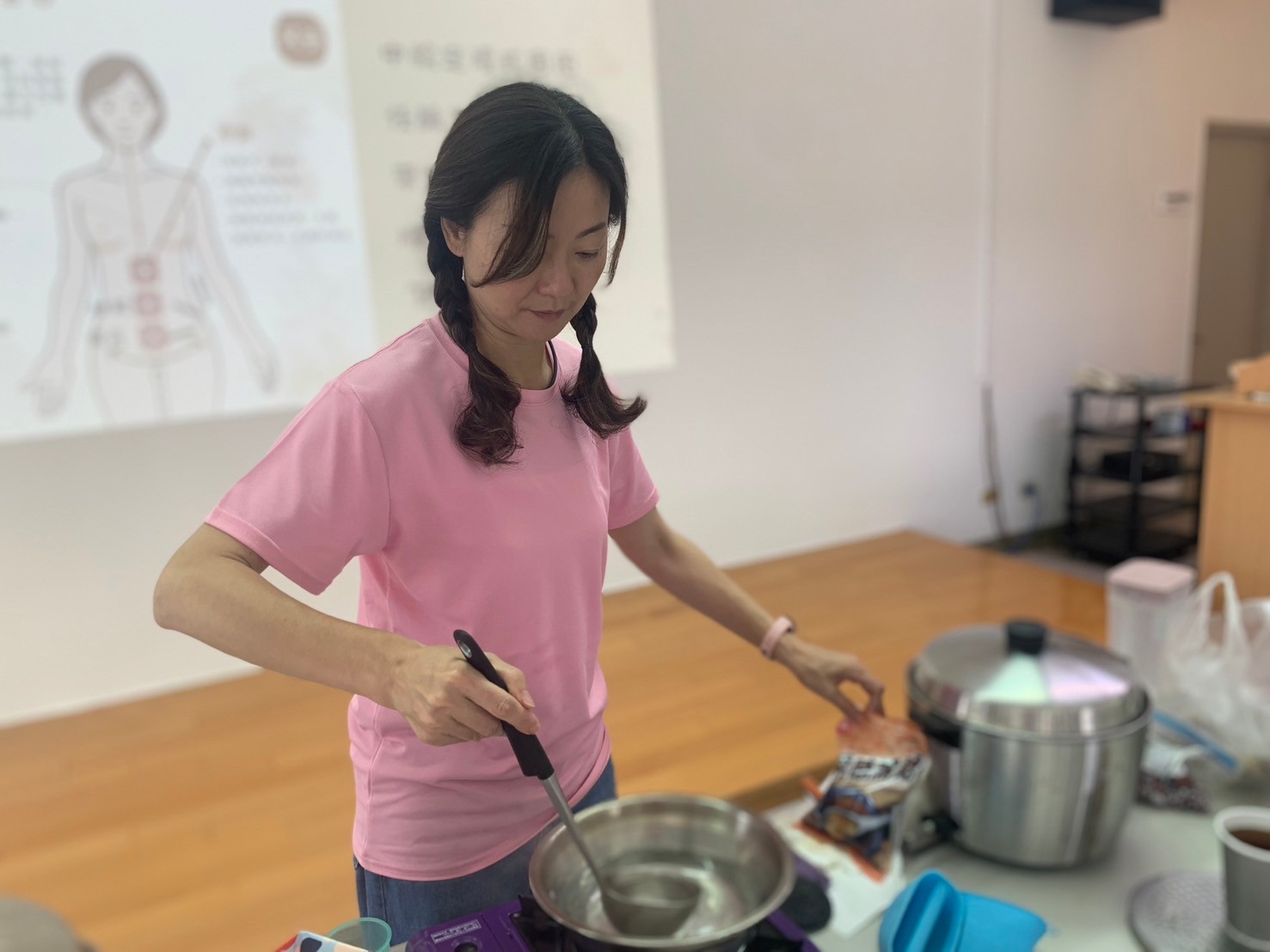 LINE_ALBUM_202454松山南港母親節講座_240601_1